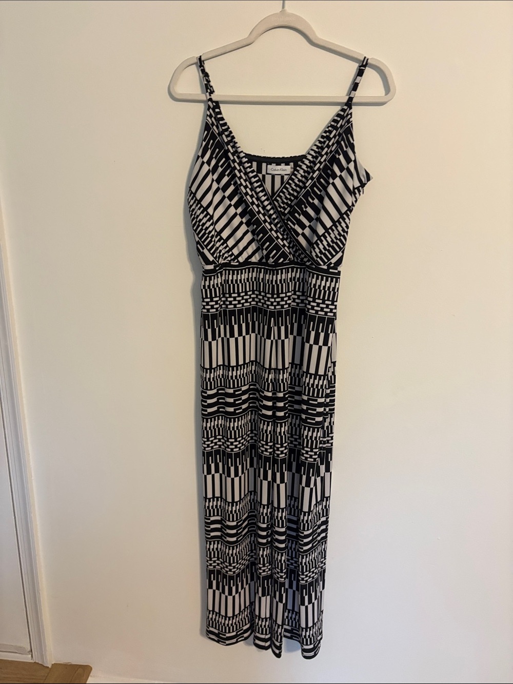 Calvin Klein Black & White Geometric Maxi Dress - Sleeveless